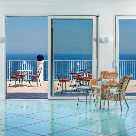 Hotel Le Terrazze (Adults Only) Конка деи Марини Екстериор снимка