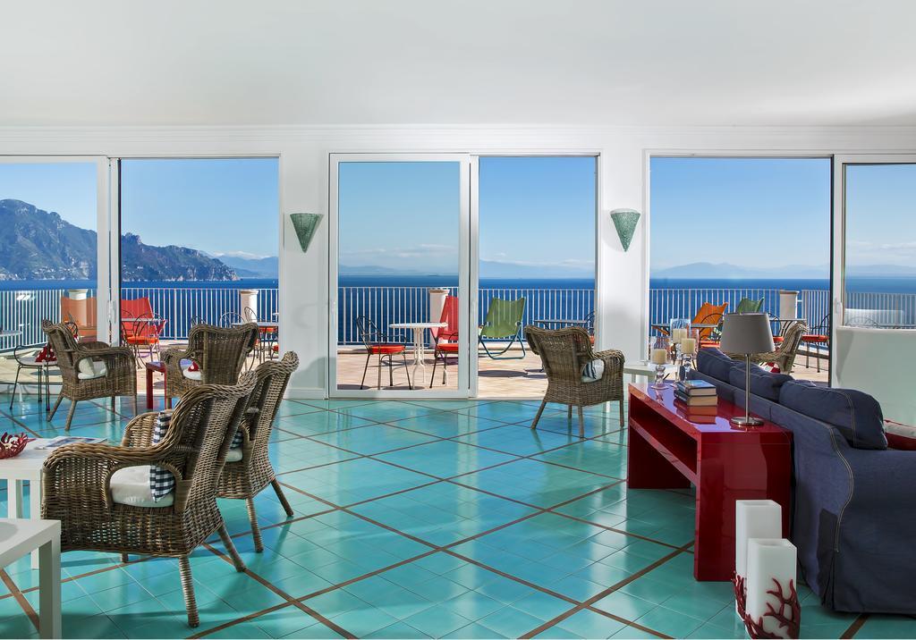 Hotel Le Terrazze (Adults Only) Конка деи Марини Екстериор снимка
